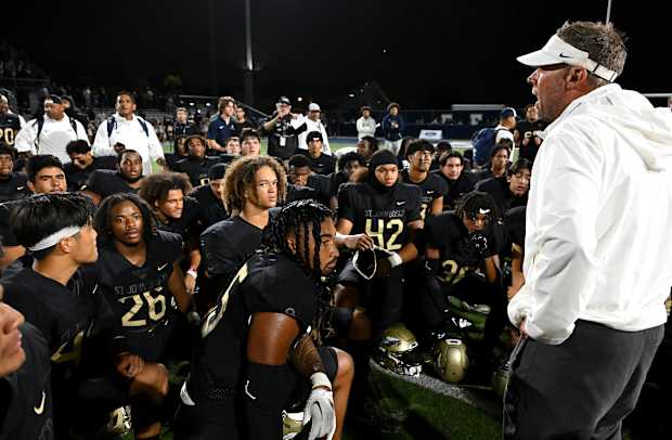 Mater Dei vs St John Bosco October 13, 2023 Photo-Heston Quan89